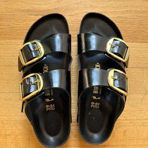 Arizona Big Buckle Slide Sandal (Women) - Patent Black and Gold - Size 8 (39)